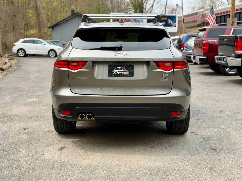 2018 Jaguar F-Pace - Image 3 of 8