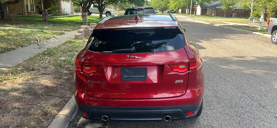 2018 Jaguar F-Pace - Image 4 of 9