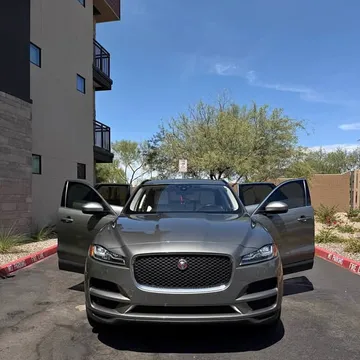 2018 Jaguar F-PACE 20d Prestige Sport Utility 4D