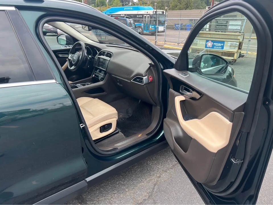 2018 Jaguar F-Pace - Image 10 of 20