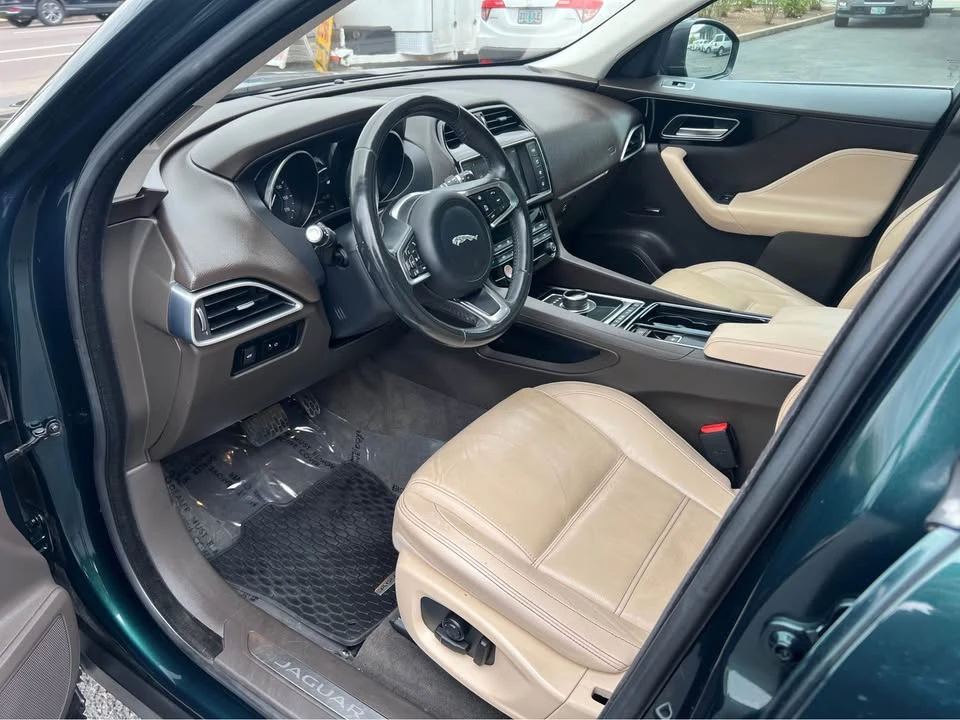 2018 Jaguar F-Pace - Image 8 of 20