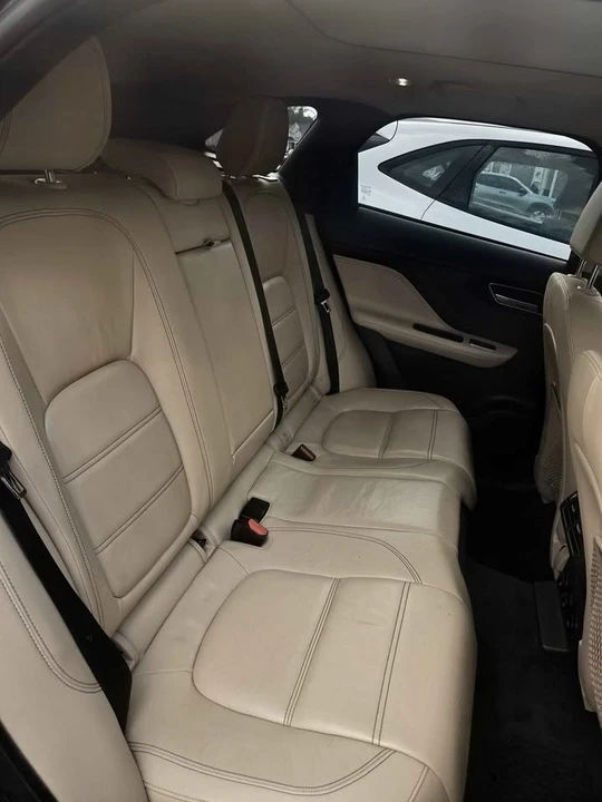 2018 Jaguar F-Pace - Image 6 of 9