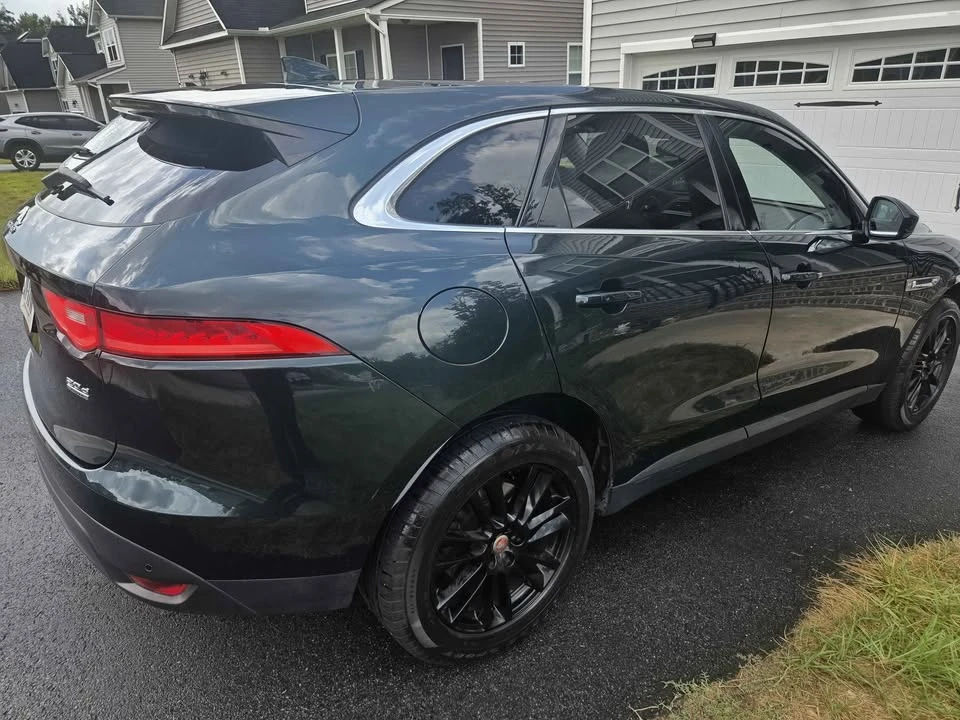 2018 Jaguar F-Pace - Image 3 of 9