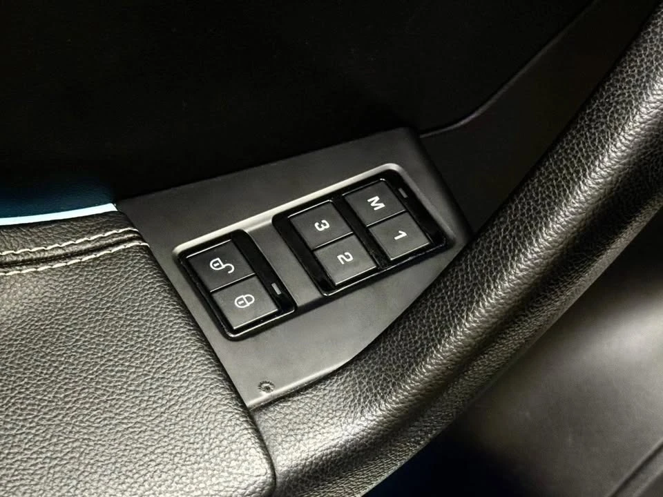 2018 Jaguar F-Pace - Image 12 of 20