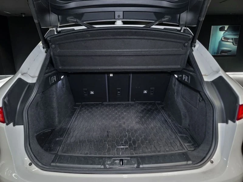 2018 Jaguar F-Pace - Image 20 of 20