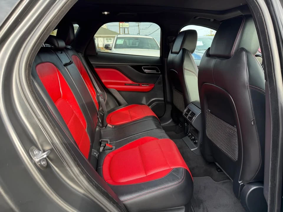2018 Jaguar F-Pace - Image 13 of 20