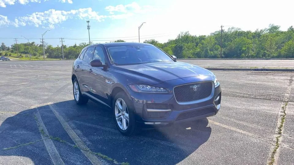 2018 Jaguar F-Pace - Image 5 of 6