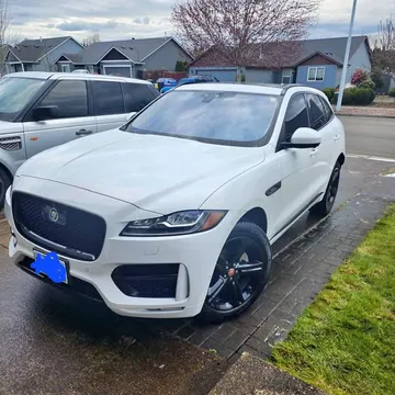 2018 Jaguar F-PACE 20d R-Sport SUV 4D