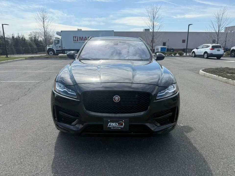 2018 Jaguar F-Pace - Image 2 of 18
