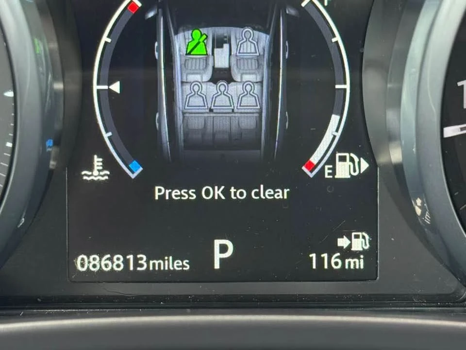 2018 Jaguar F-Pace - Image 10 of 18