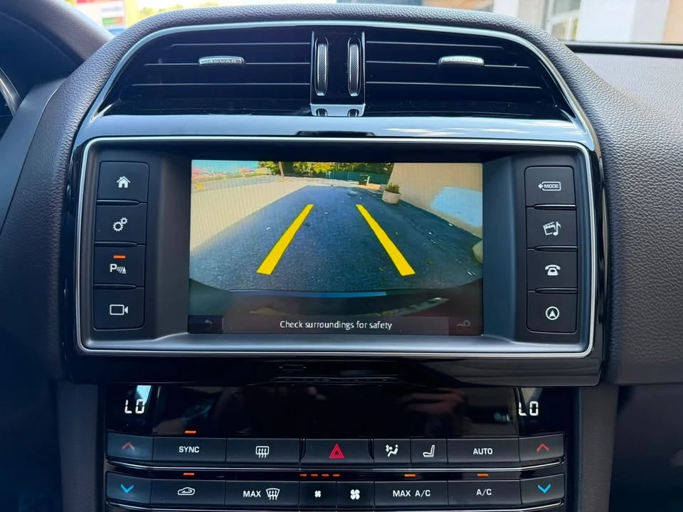 2018 Jaguar F-Pace - Image 12 of 20