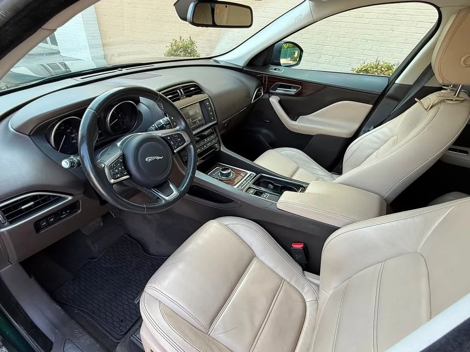 2018 Jaguar F-Pace - Image 8 of 20