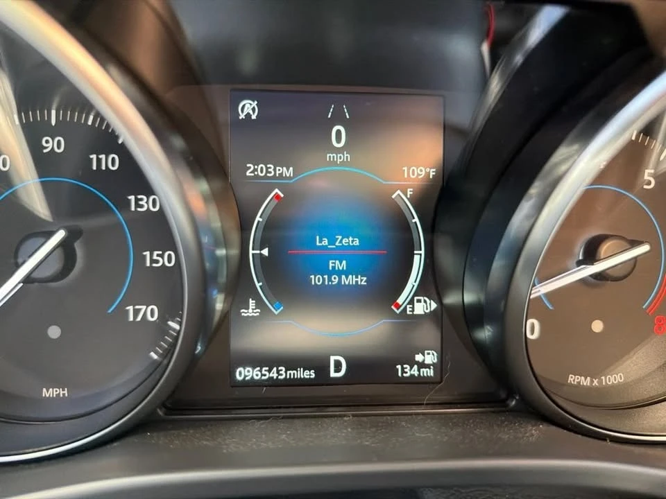 2018 Jaguar F-Pace - Image 15 of 17