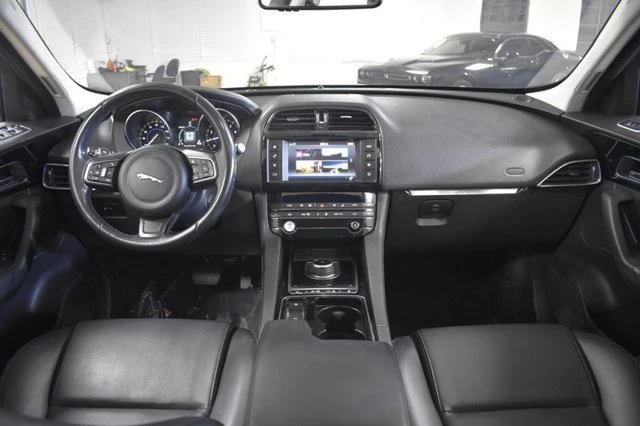 2018 Jaguar F-Pace - Image 5 of 15