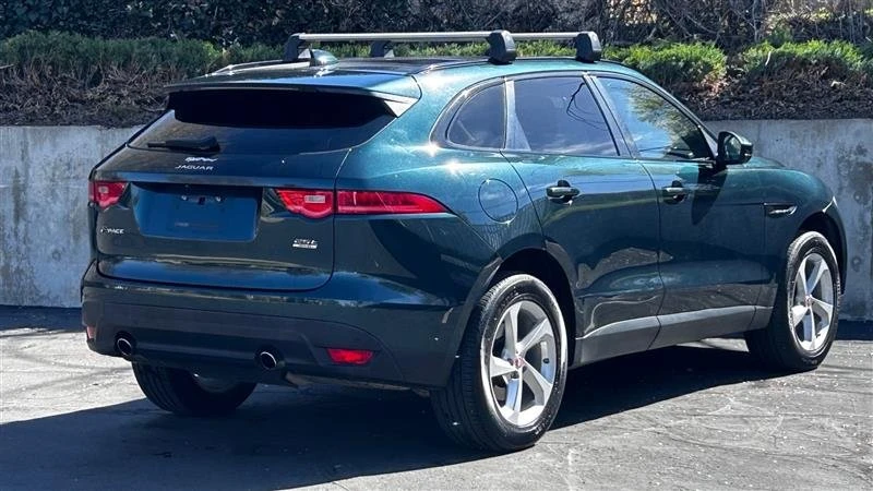2018 Jaguar F-Pace - Image 5 of 15