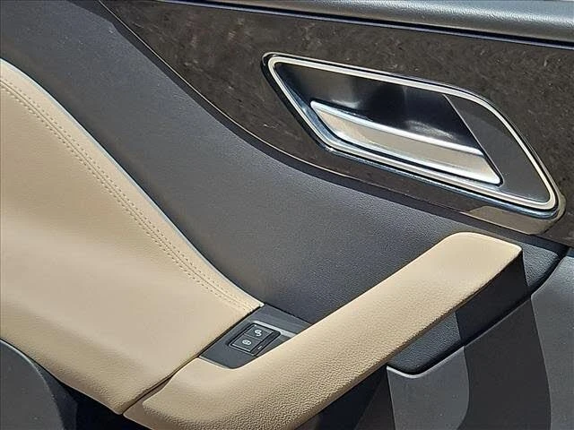 2018 Jaguar F-Pace - Image 11 of 19