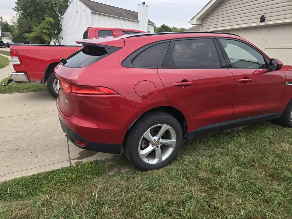 2018 Jaguar F-Pace - Image 2 of 18
