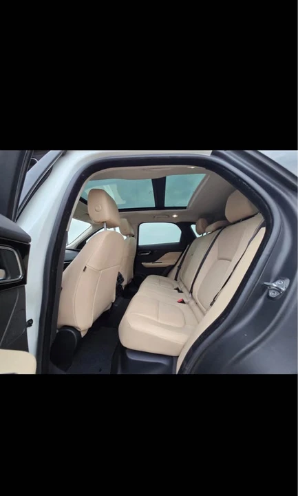 2018 Jaguar F-Pace - Image 11 of 20