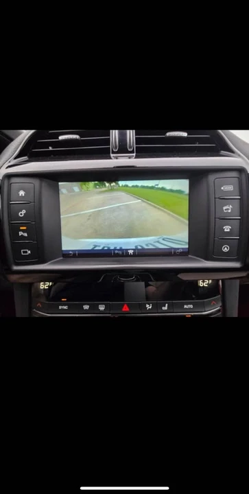 2018 Jaguar F-Pace - Image 16 of 20