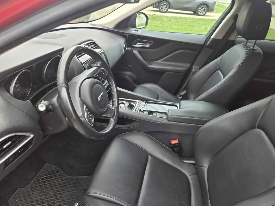 2018 Jaguar F-Pace - Image 17 of 18