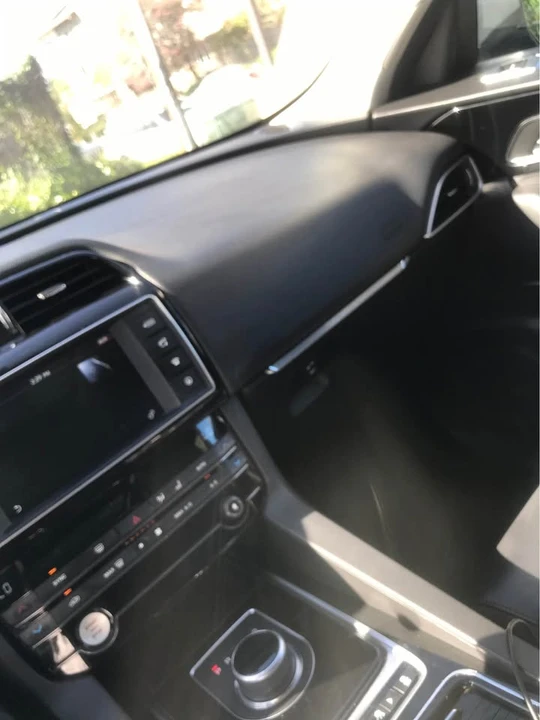 2018 Jaguar F-Pace - Image 4 of 5
