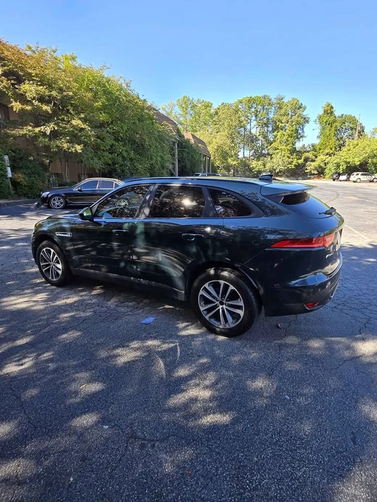 2018 Jaguar F-Pace - Image 3 of 15