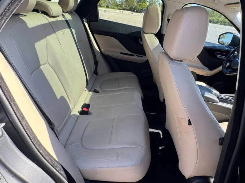 2018 Jaguar F-Pace - Image 7 of 11