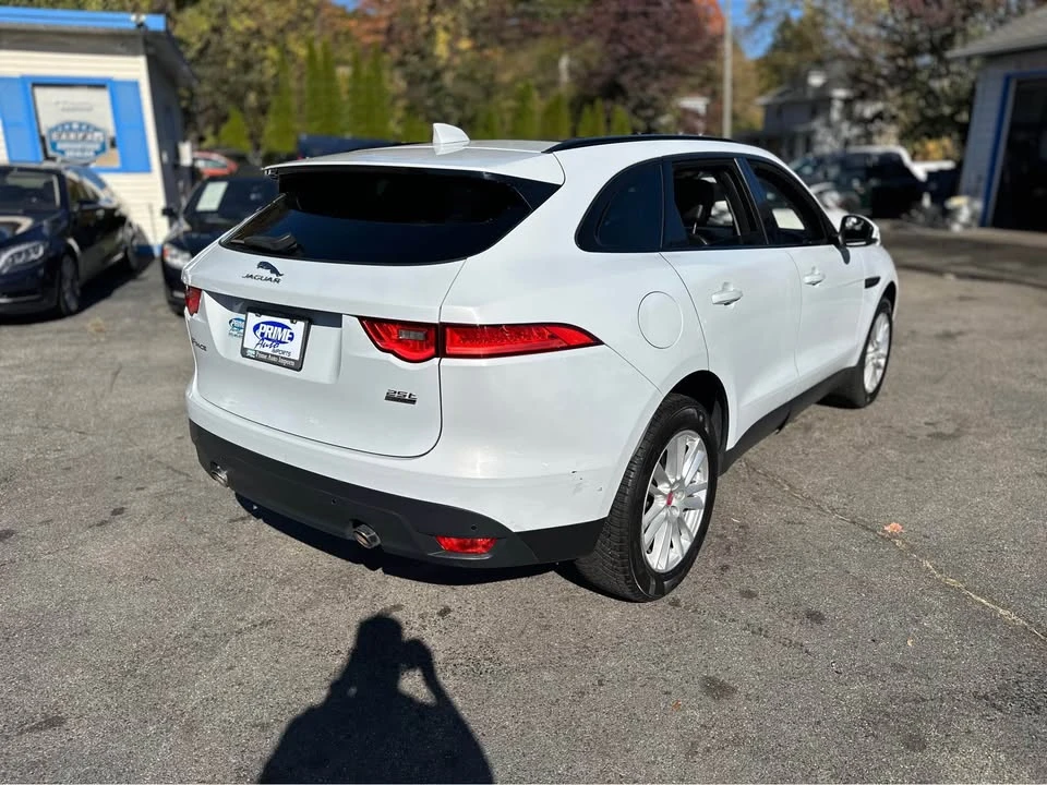 2018 Jaguar F-Pace - Image 12 of 15