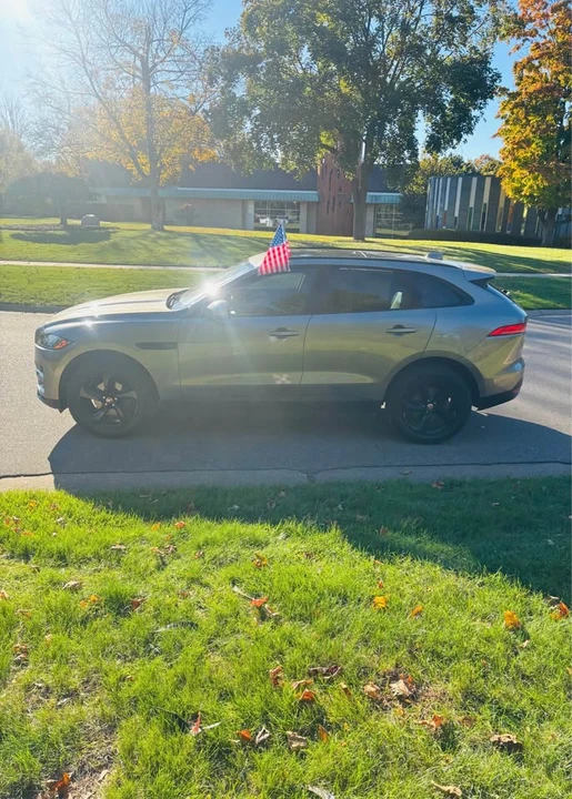 2018 Jaguar F-Pace - Image 5 of 20