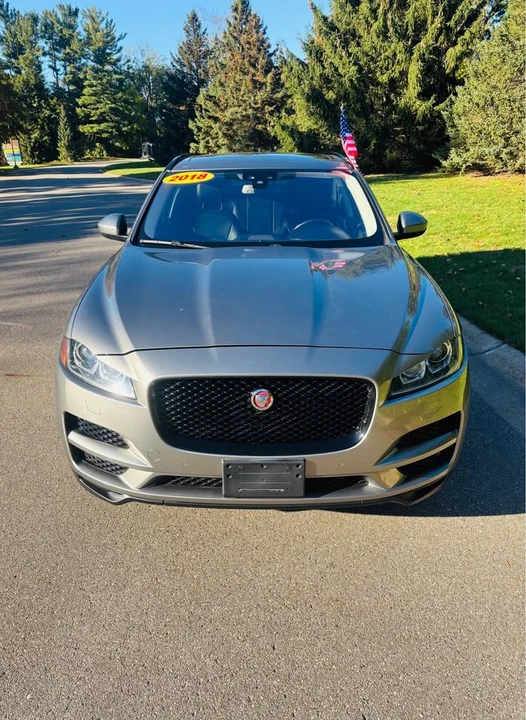 2018 Jaguar F-Pace - Image 2 of 20