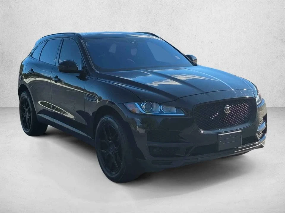 2018 Jaguar F-Pace - Image 2 of 11