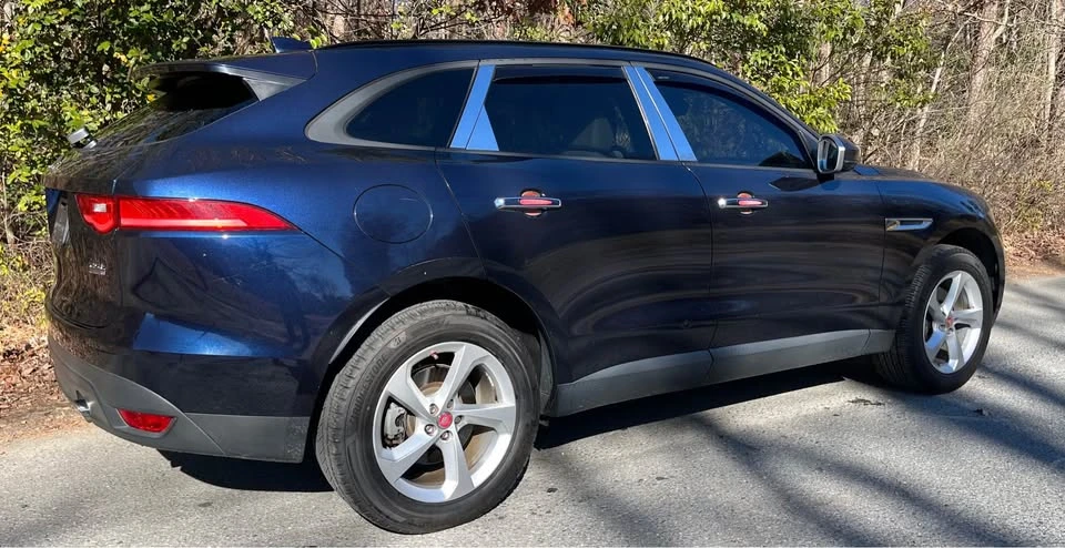 2018 Jaguar F-Pace - Image 2 of 19