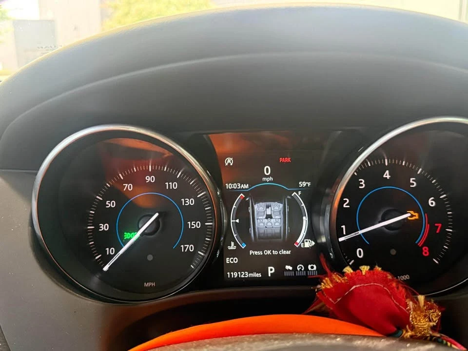 2018 Jaguar F-Pace - Image 7 of 13