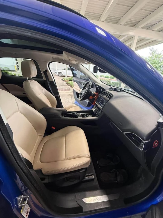 2018 Jaguar F-Pace - Image 9 of 13