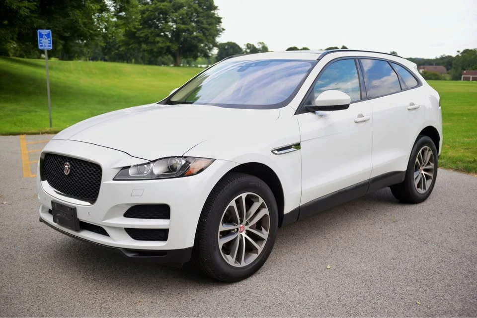 2018 Jaguar F-Pace - Image 8 of 20