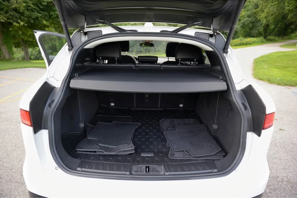 2018 Jaguar F-Pace - Image 15 of 20