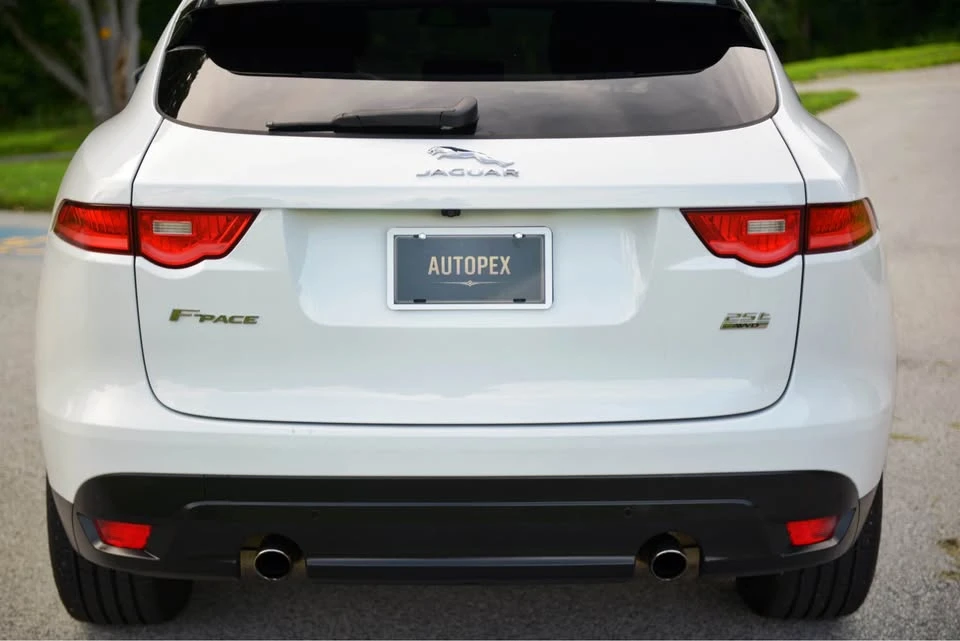 2018 Jaguar F-Pace - Image 11 of 20