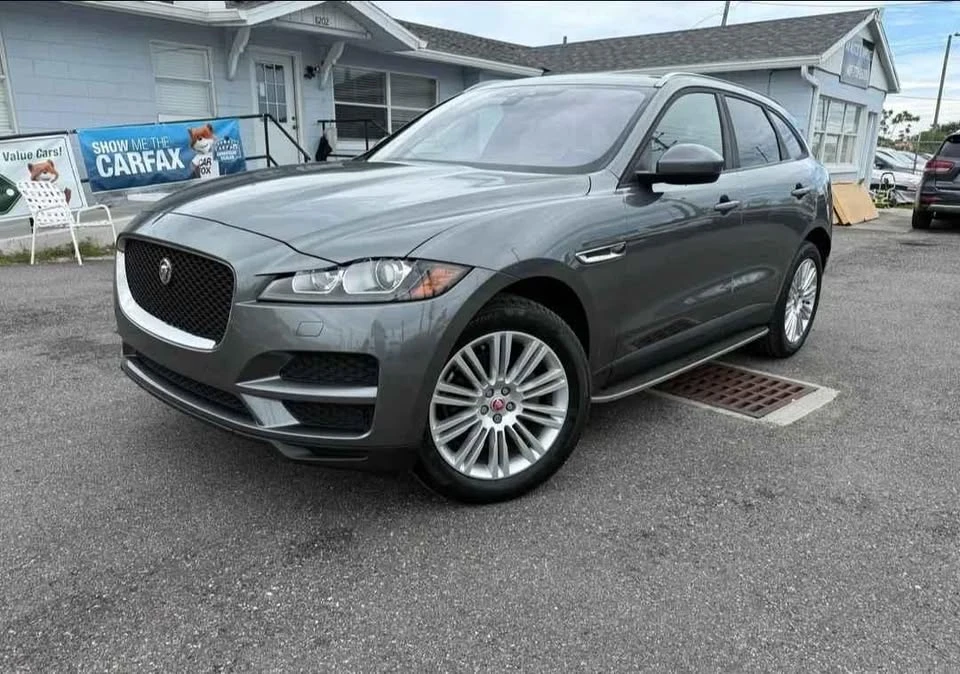 2018 Jaguar F-Pace - Image 3 of 11
