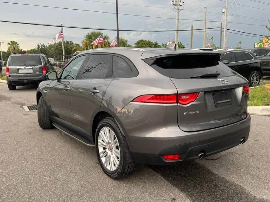 2018 Jaguar F-Pace - Image 8 of 20