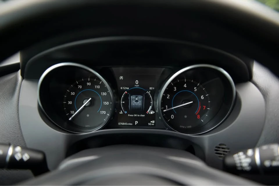 2018 Jaguar F-Pace - Image 19 of 20
