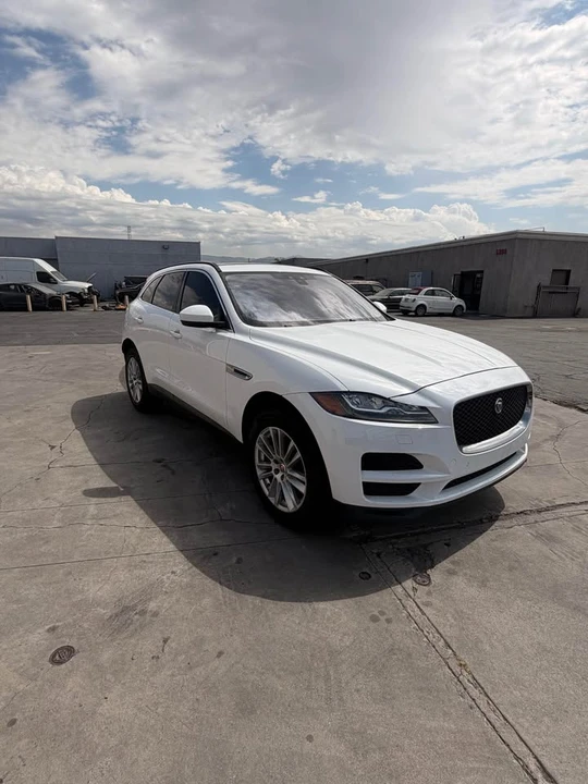 2018 Jaguar F-Pace - Image 8 of 12