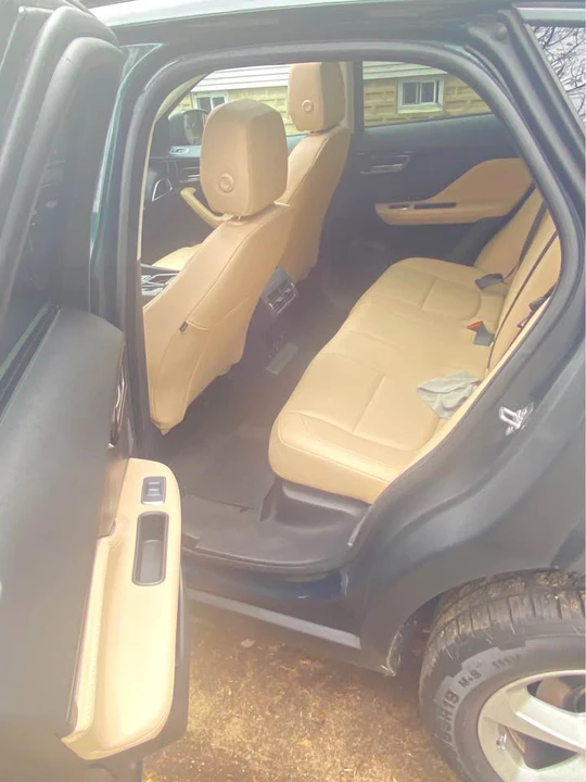 2018 Jaguar F-Pace - Image 6 of 9