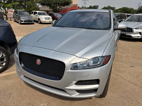 2018 Jaguar F-PACE 25t Premium