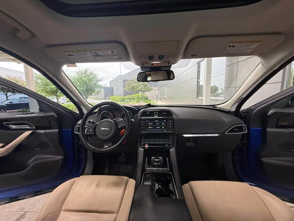 2018 Jaguar F-Pace - Image 9 of 12