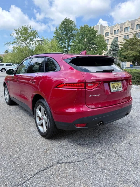 2018 Jaguar F-Pace - Image 5 of 20