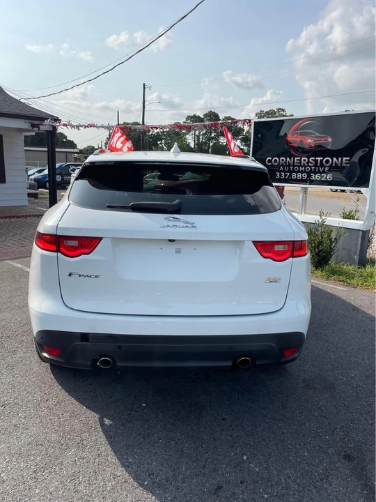 2018 Jaguar F-Pace - Image 7 of 20