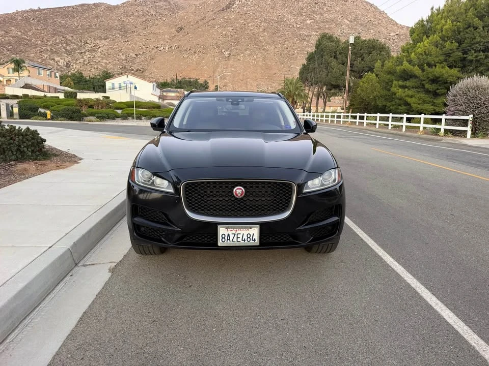 2018 Jaguar F-Pace - Image 7 of 13