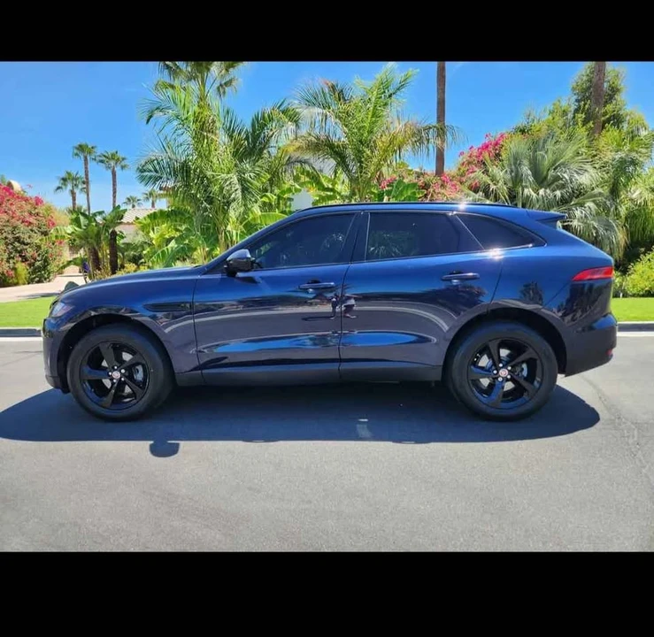 2018 Jaguar F-Pace - Image 2 of 6