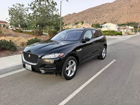 2018 Jaguar F-PACE 25t Premium