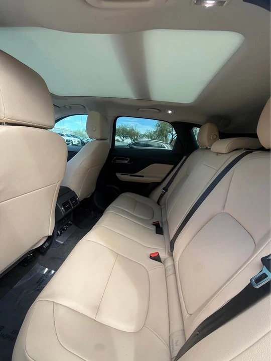 2018 Jaguar F-Pace - Image 5 of 8